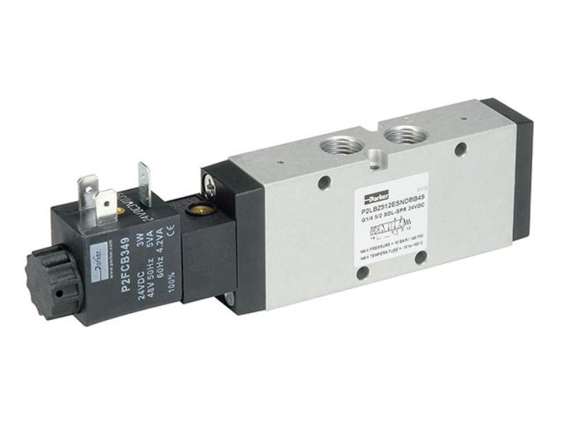 Picture of Parker P2LCZ593ESNDBB53 - Viking Lite Series Single Solenoid 4-way 2-position Valve
