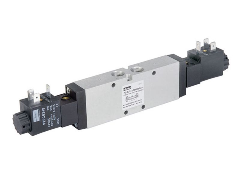 Picture of Parker P2LCZ693EENDBB49 - Viking Lite Series Double Solenoid 4-way 3-position Valve
