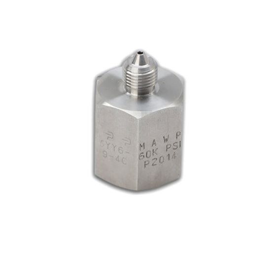 Picture of Parker 5YY6-4-4C - Medium Pressure Adapters